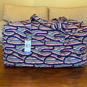 NWT Vera Bradley Large Traveler Bag 
Pattern: Retro Ribbons